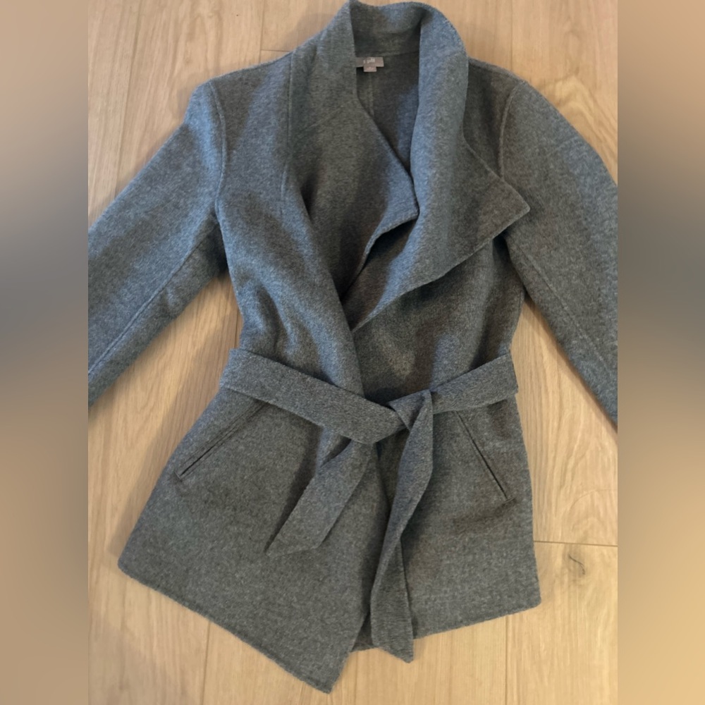 Wool coat - Picture 2 of 6